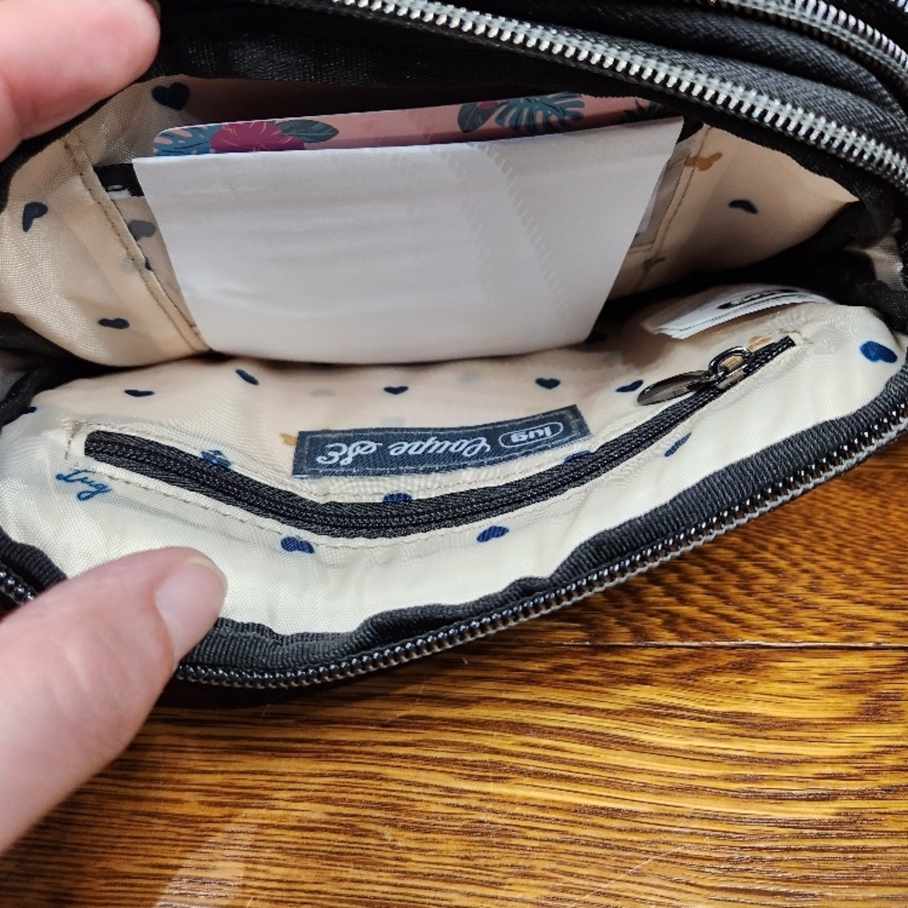 Lug Coupe SE Convertible Crossbody Bag Paws - Picture 7 of 8